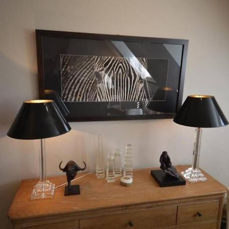 The Old Manor Coach House Apartment ไซเร็นเซสเตอร์ ภายนอก รูปภาพ